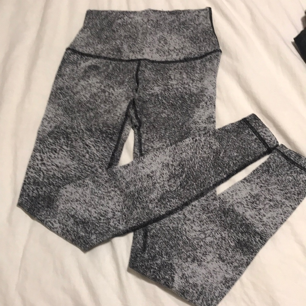 Lulu lemon leggings